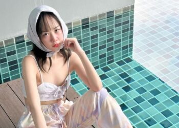 Mannequin thaïlandaise : découvre qui est Beam (French and English)